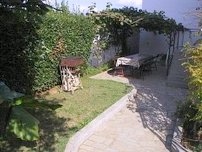 giardino con terrazza appartamento Marino E