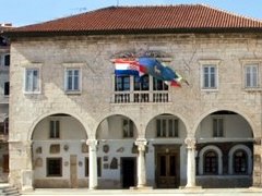 Pola - Palazzo Municipale