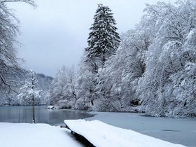 Laghi di Plitvice sotto la neve