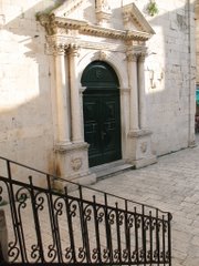 portale chiesa Sv.Mihovil