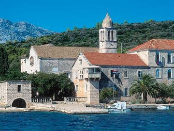 Isola Badija davanti a Korcula