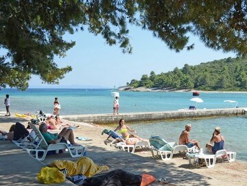 piscina marina a Badija vicino al Monastero