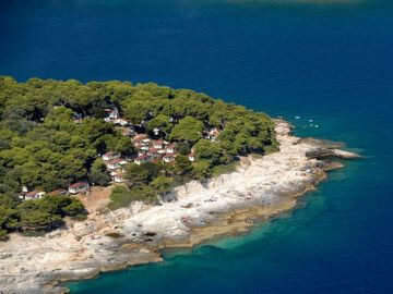 la costa della Riviera di Pola, Banjole