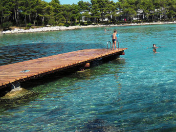 Crvena Luka a Biograd