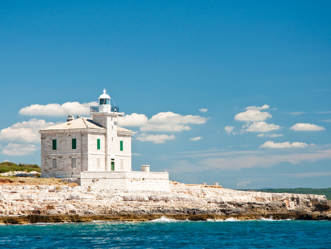 faro dell'isola Brioni