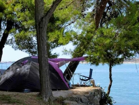 campeggio sull'isola Pasman - relax