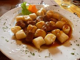 Gnocchi con gulash