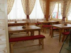 trattoria interni