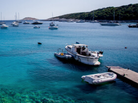 i  moli dell'isola Hvar