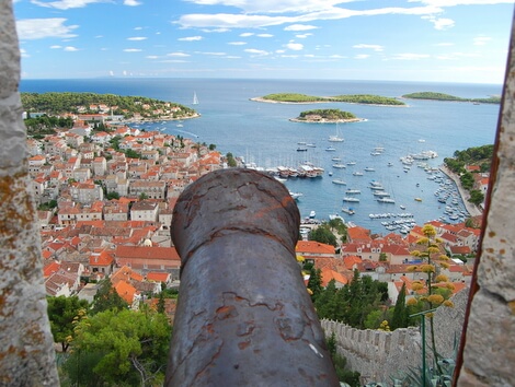 il porto di Hvar