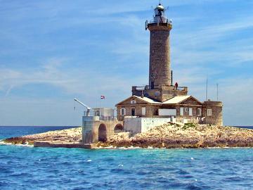 l'isola del faro Porer