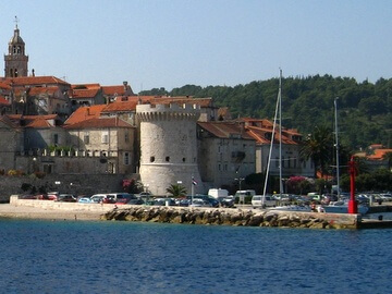 Spiagge mura e bastioni di Korcula