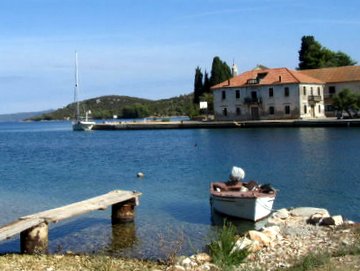 Chiesa parrocchiale di Luka il campanile