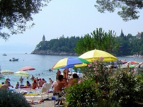 Medveja la spiaggia cittadina