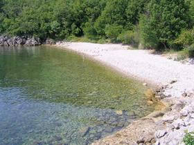 Spiaggia isolata vicino a Medveja