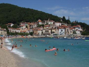 spiaggia cittadina a Moscenicka Draga