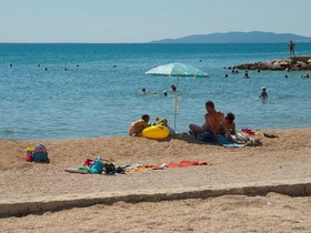 Nerezine spiaggia Lopari