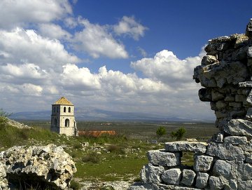 resti della citadella di Bribir