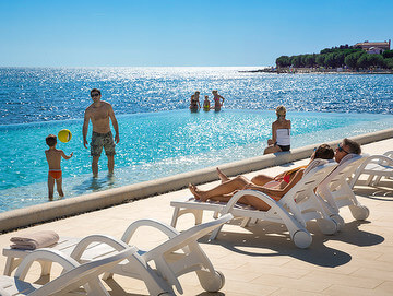 Novigrad spiaggia e piscine Punto Mare