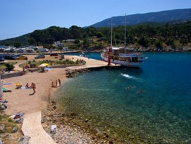 Spiaggia a Osor