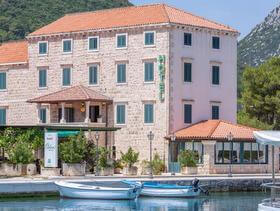 Ston Hotel Astrea