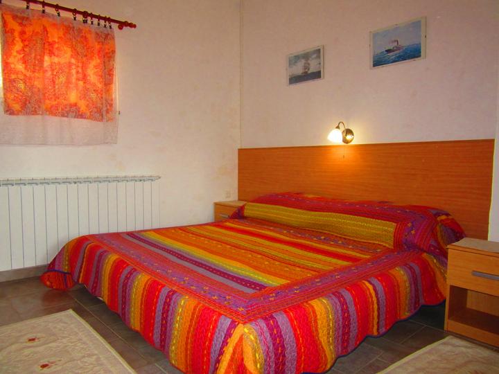 zona notte con letto matrimoniale