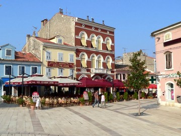 piazza principale a Porec