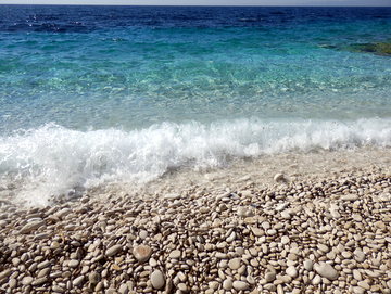 Isola Korcula baia di Vela Luka mare cristallino a Proizd