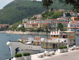 passeggiata lungomare a Rabac