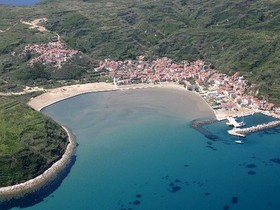 il porto di Susak