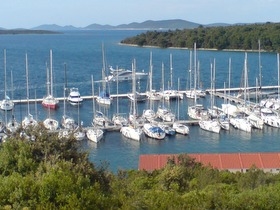 Veli Rat Marina